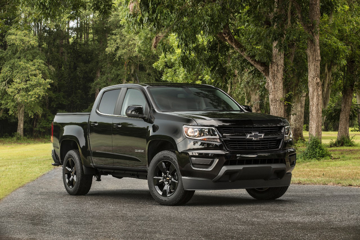 Two new Colorado Model with Custom Wheels and Designs!