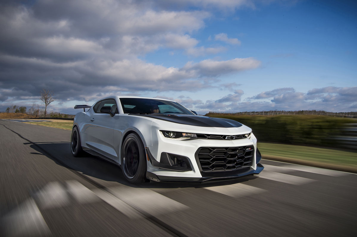 Get Some Track Spec Custom Wheels On The Camaro ZL1 1LE 2018-camaro-zl1-1le-first-drive-the-ultimate-track-ready-camaro