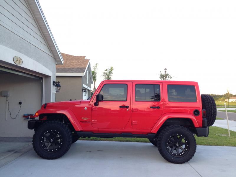jeep wrangler sahara lift kit