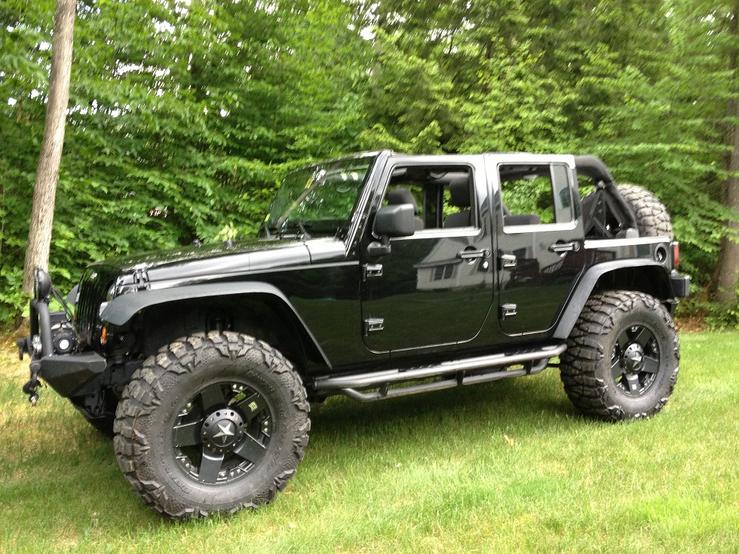 Jeep Wrangler Unlimited w/XD Rockstar Wheels, Nitto Mud Grappler Tires