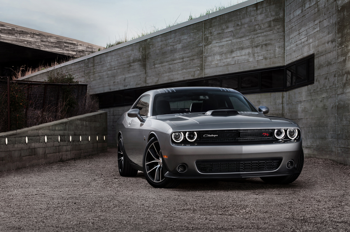 2015 Dodge Challenger 392 HEMI® Scat Pack Shaker 20 inch wheels