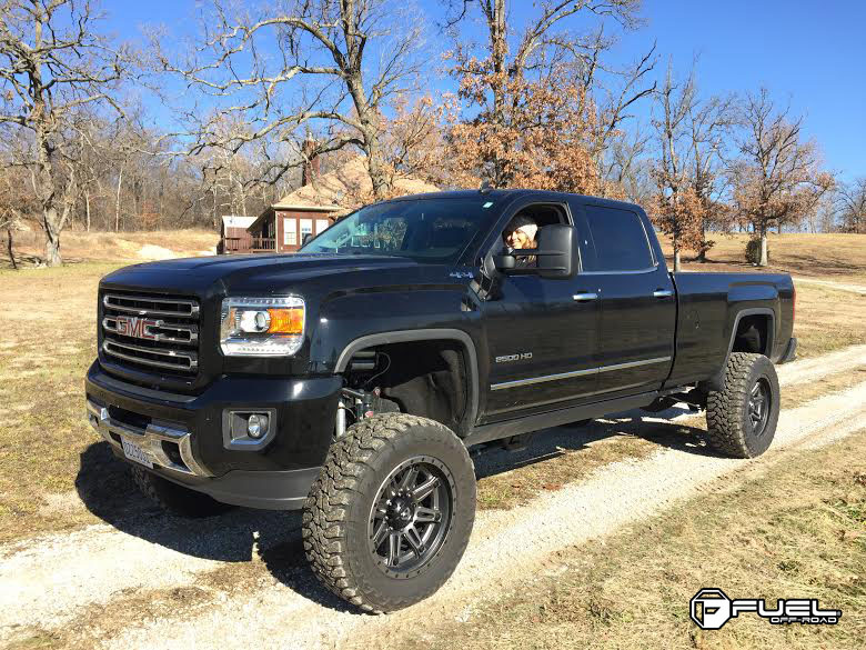 Raise it up with this 2015 GMC Sierra 2500 HD and Fuel Wheels Raise it up with this 2015 GMC Sierra 2500 HD and Fuel Wheels