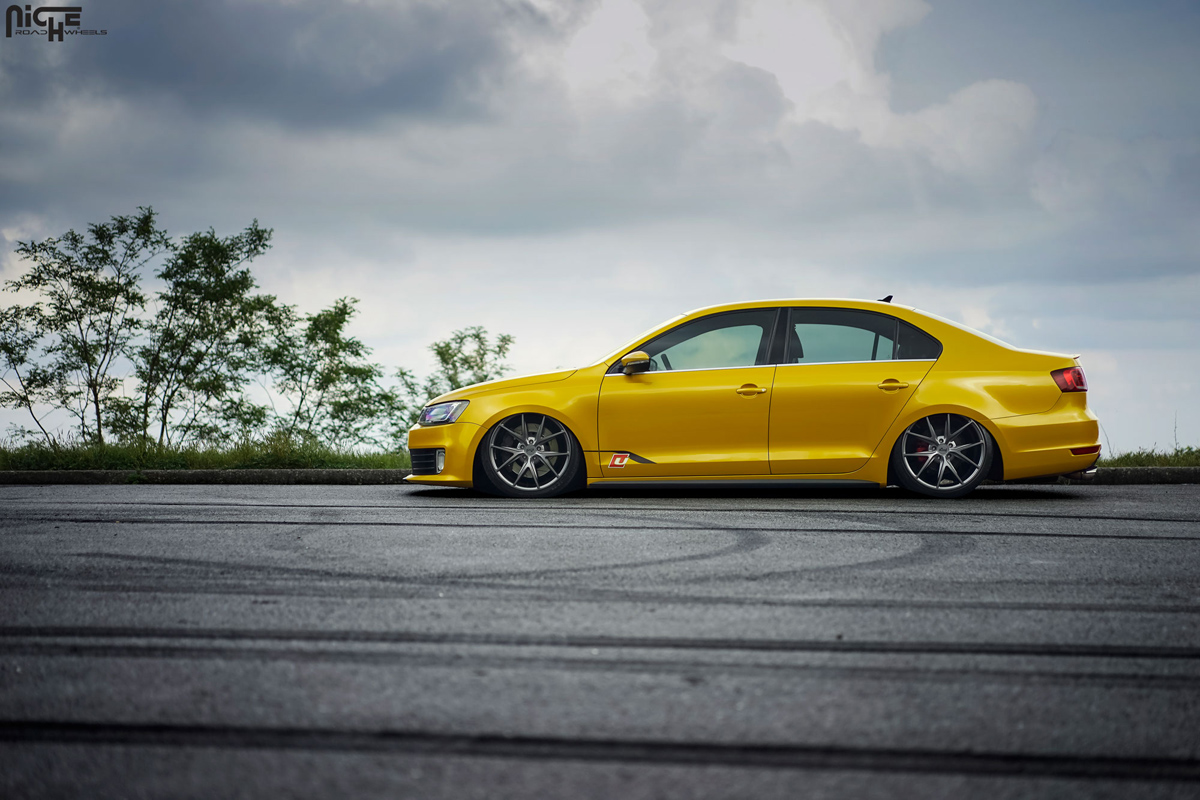 Volkswagen Jetta GLI Niche Wheels Misano