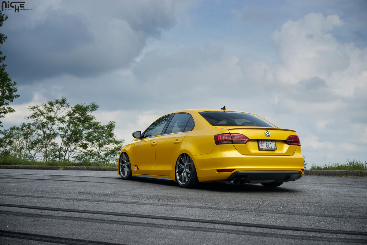 Volkswagen Jetta GLI Niche Wheels Misano