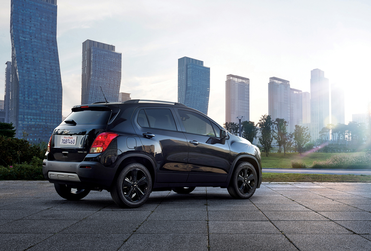 2016 Chevrolet Trax Midnight Edition Custom Wheels