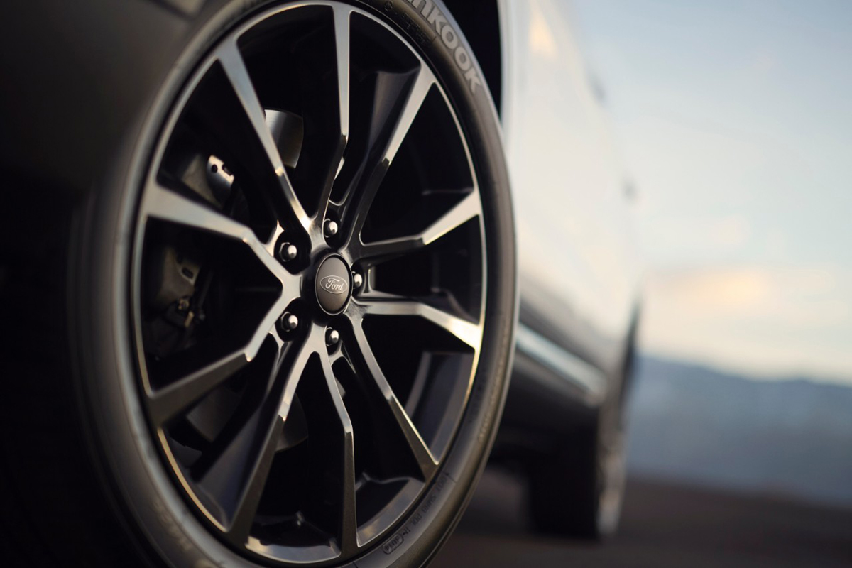 Get Fresh Custom Wheels With The Explorer Xlt Sport Package