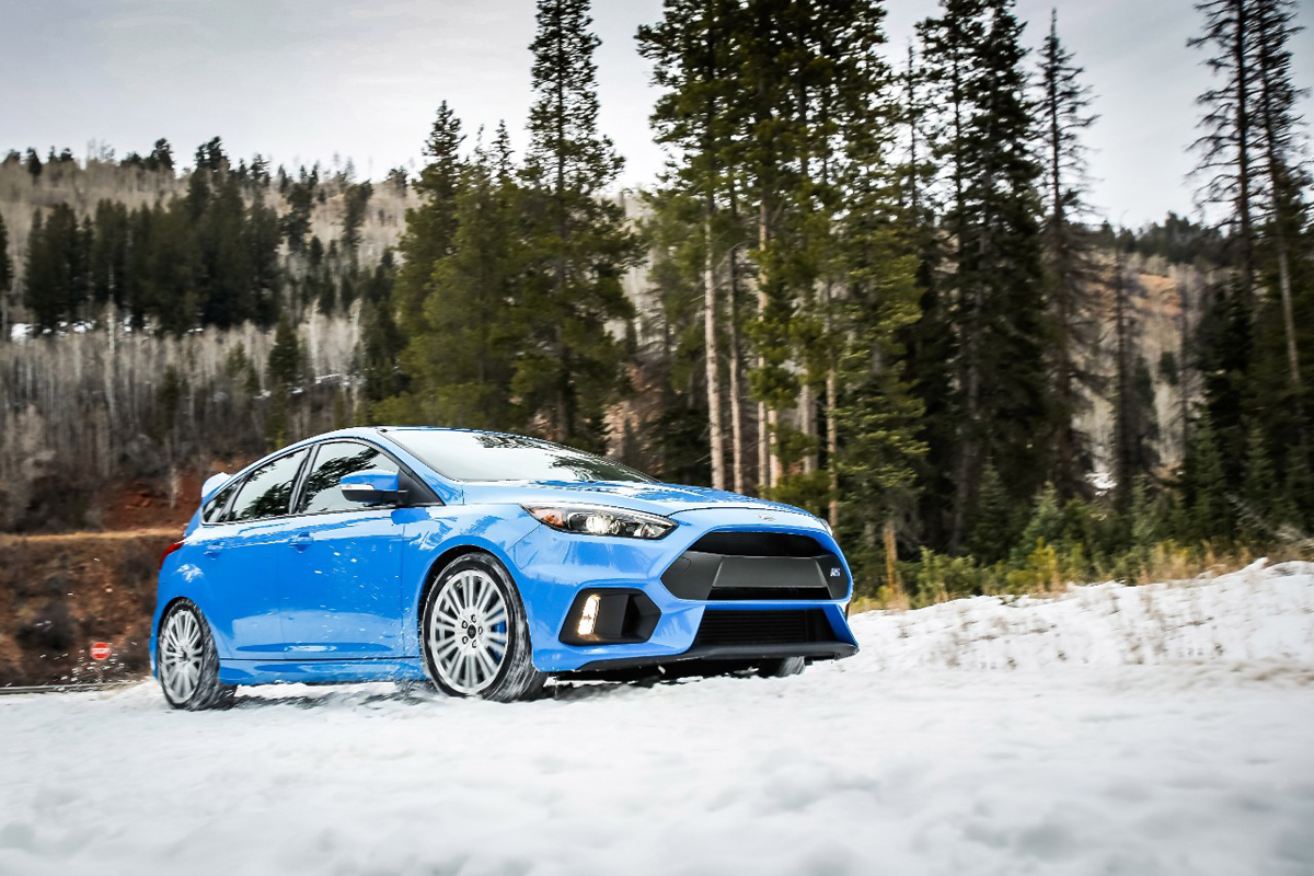 Ford Focus RS Winter rims and tires