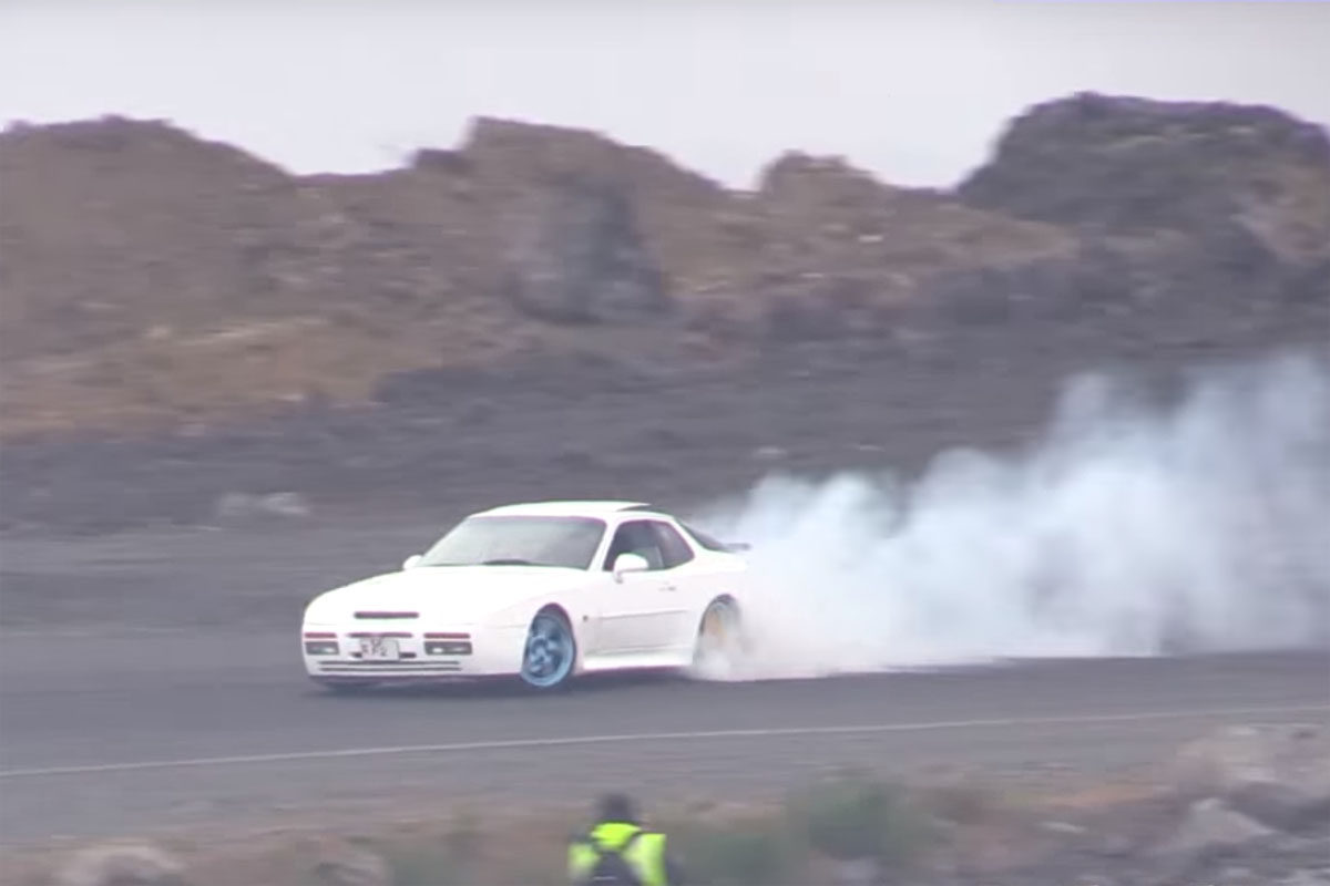 Porsche 944 Turbo Custom Wheels Drifting