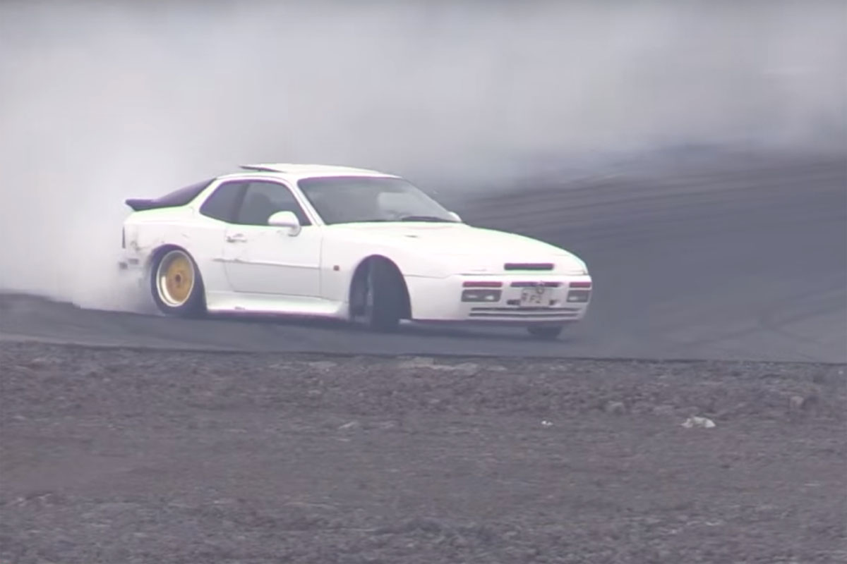 Porsche 944 Turbo Custom Wheels Drifting