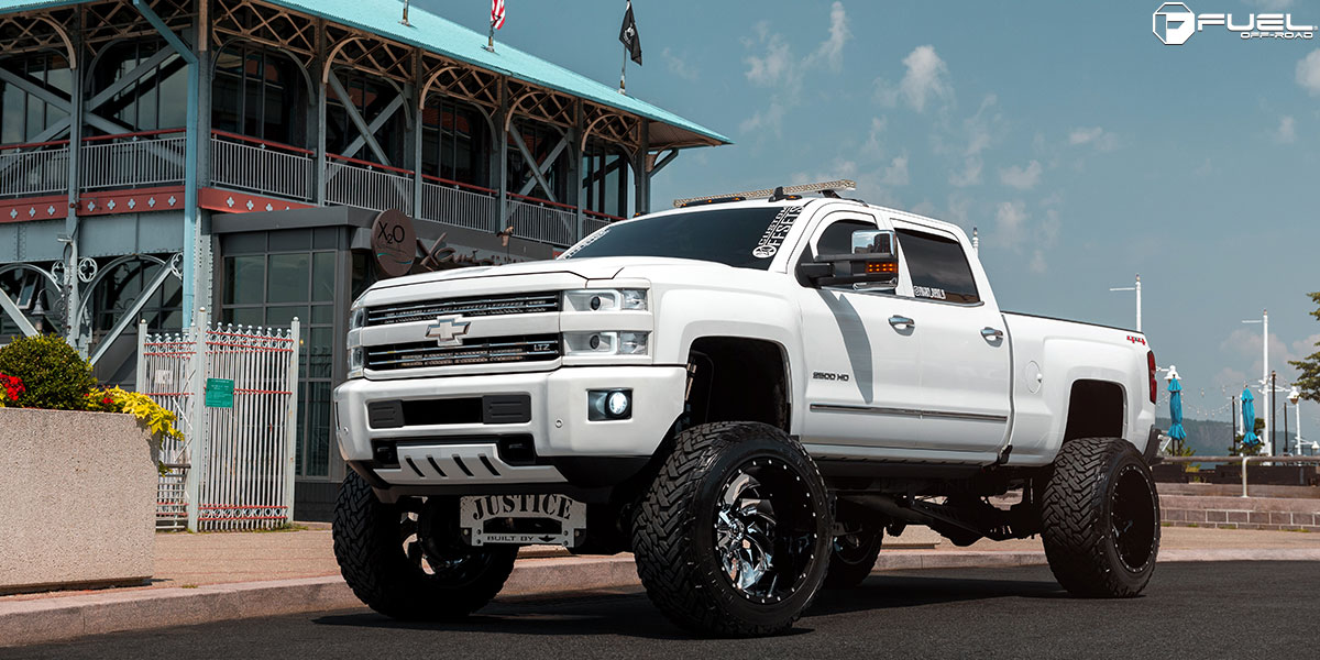 Chevrolet Silverado 2500HD Fuel Cleaver - D240 Wheels