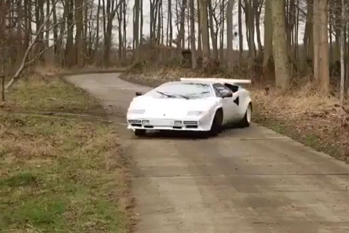 Supercars in the Mud