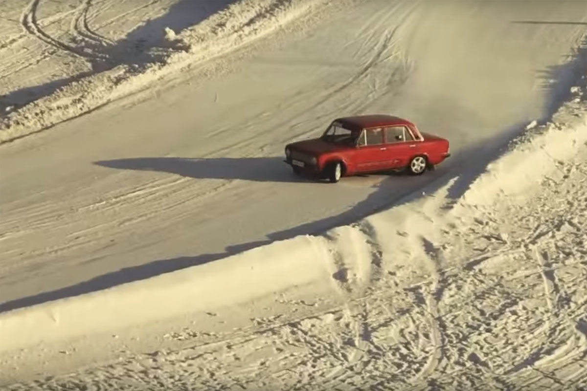 Lada drifting