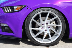 Ford Mustang Niche Invert - M162 Wheels