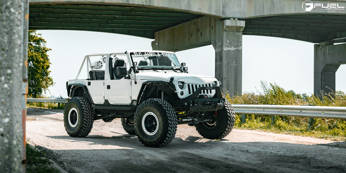 Jeep Wrangler Fuel Zephyr Beadlock - D101