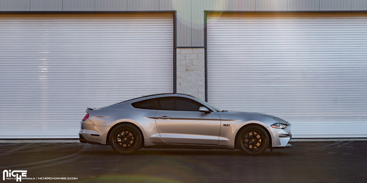 Ford Mustang GT Niche Vice - M226 Wheels