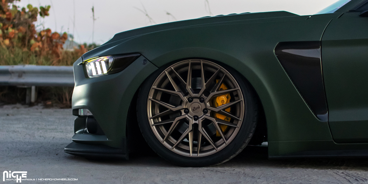 Ford Mustang Niche Gamma - M191 Wheels