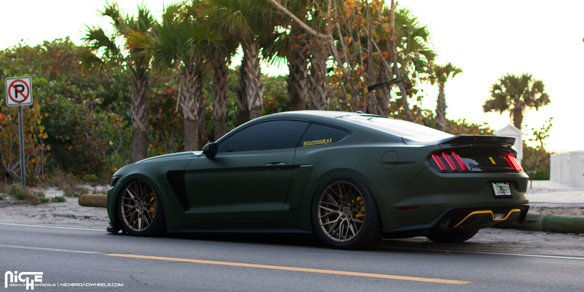 Ford Mustang Niche Gamma - M191 Wheels