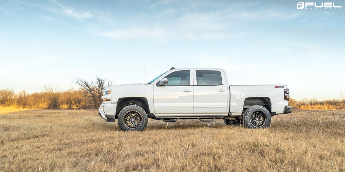 Chevrolet Silverado 1500 on Fuel Nitro - D667 Wheels