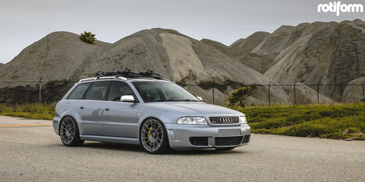 Audi RS4 Avant Rotiform OZR Wheels