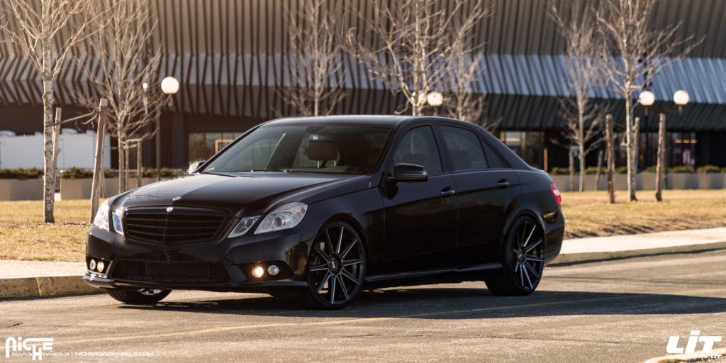 Mercedes-Benz E350 with Niche Tifosi – M243 wheels