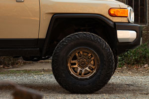 Toyota FJ Cruiser Fuel Ammo - D270 Wheels