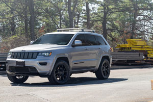 Jeep Grand Cherokee with Niche Misano - M117 wheels