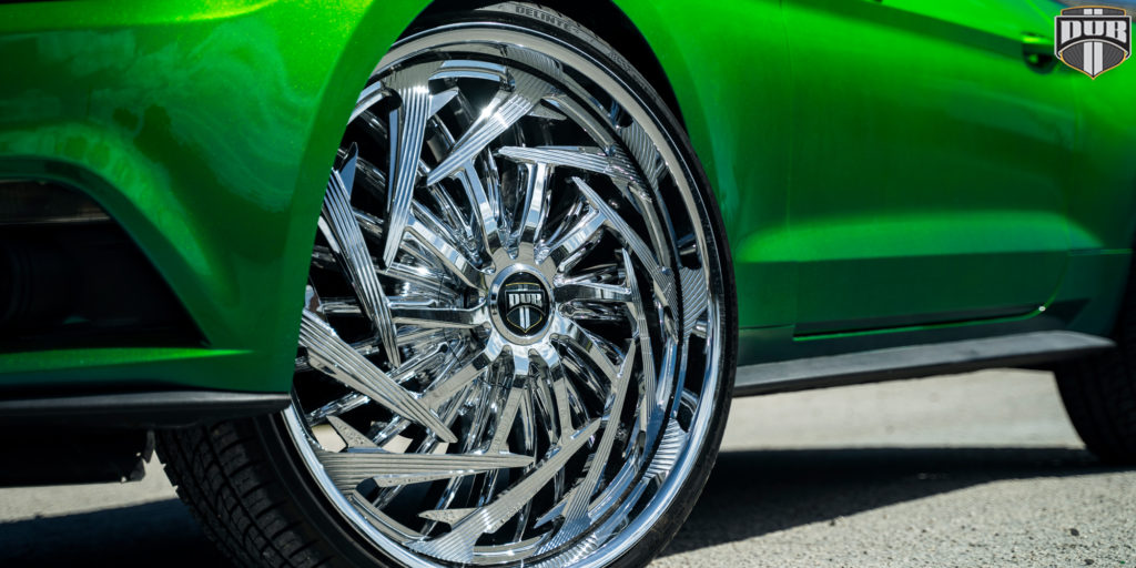 Ford Mustang with DUB Trance – S826 Wheels