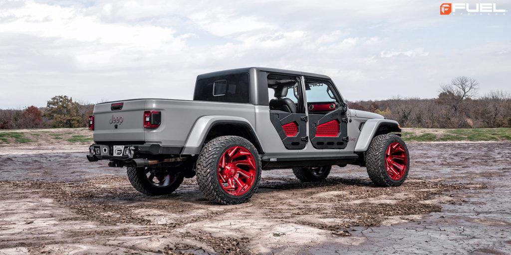 Jeep Gladiator with Fuel Reaction – D754 Wheels