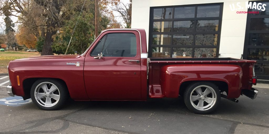 Chevrolet C10 Scottsdale with US Mags Roadster – U120 Wheels