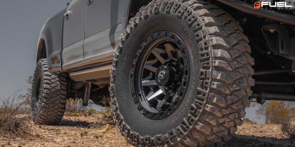 Ford F-250 Super Duty with Fuel Covert - D716 Wheels