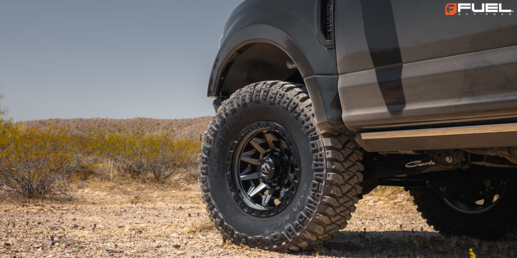 Ford F-250 Super Duty with Fuel Covert - D716 Wheels