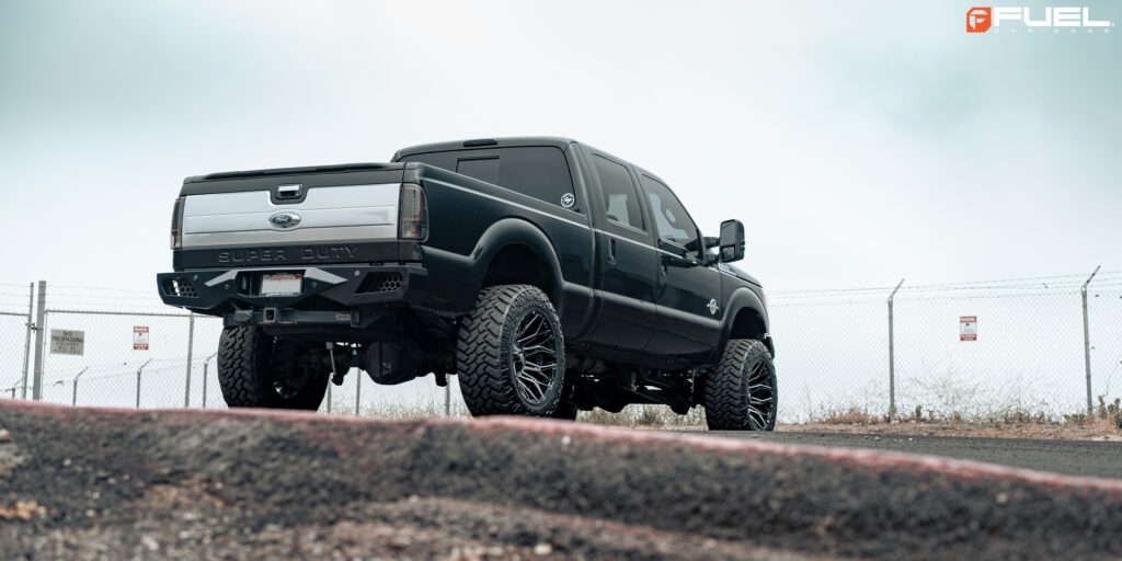 Ford F-250 Super Duty with Fuel Twitch – D769 wheels and Nitto Trail Grappler Tires