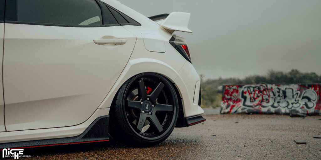 Honda Civic Type R with Niche Altair - M192 Wheels