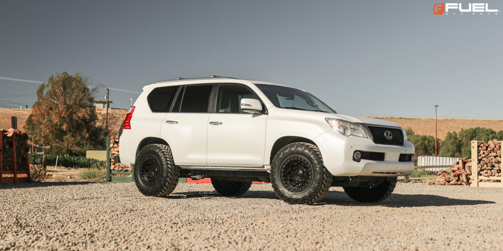 Lexus GX with Fuel Unit – D786 rims with Nitto Trail Grappler Tires