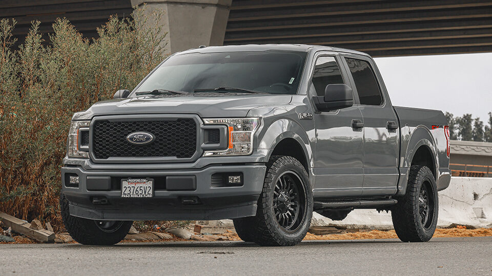 Ford F-150 with Moto Metal MO805 Gloss Black Milled